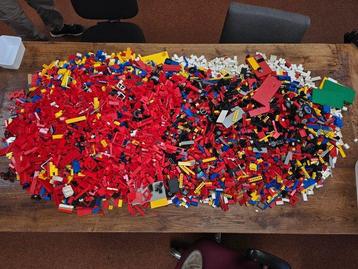Lego Onderdelen - 16.5 kg netto oude jaren 80,90 lego beschikbaar voor biedingen
