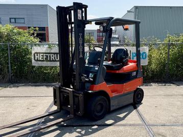 Toyota 7FB15 350 cm (2000) vlotte heftruck MET VIDEO beschikbaar voor biedingen