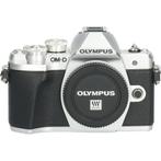 Tweedehands Olympus OM-D E-M10 Mark III Body Zilver CM8043, Audio, Tv en Foto, Fotocamera's Digitaal, Gebruikt, Olympus, Ophalen of Verzenden