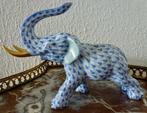 Herend - Miniatuur beeldje - Olifant blauw/wit visnet motief, Antiek en Kunst