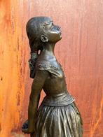 Edgar Degas - (after) - sculptuur, Petite Danseuse de