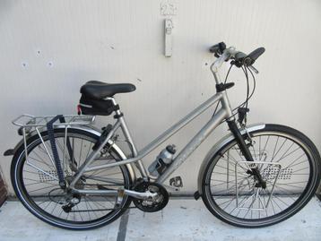 Giant Expedition trekkingfiets met Deore LX nr. v4123 beschikbaar voor biedingen