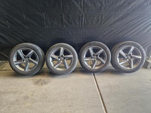 Volvo V70 Bicolor 16 inch met zomerbanden, Auto-onderdelen, Banden en Velgen, 16 inch, Zomerbanden, 205 mm, Personenwagen, Gebruikt