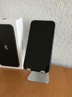 Apple iPhone 11 128GB Zwart / Garantie / Zeer nette staat, 128 GB, Zwart, Refurbished, Zonder simlock