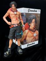 ONE PIECE - 1 PORTGAS.D.ACE Figurine, LARGE size with, Nieuw