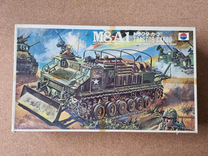 Nitto 93 M8A1 Tractor Cargo 1:35 (1971 - motorized), Hobby en Vrije tijd, Modelbouw | Auto's en Voertuigen, Verzenden