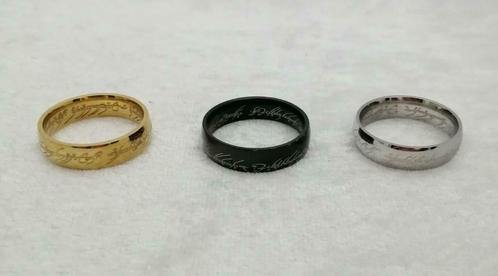 Lord of the rings ring vele maten goud zwart zilver., Verzamelen, Lord of the Rings, Sieraad, Nieuw, Ophalen of Verzenden