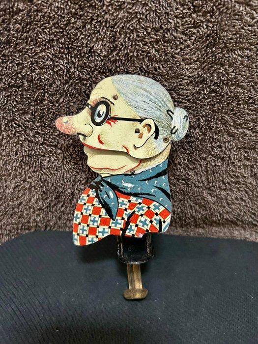Arnold - 1930s Arnold Cackling Old Lady Sparkler -, Antiek en Kunst, Antiek | Speelgoed