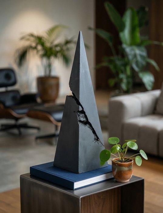 TRASCENT, Obelisco, versione percorsi oscuri., Antiek en Kunst, Kunst | Designobjecten