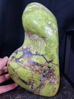 XXL Green Opal sculpture - HQ - Hoogte: 265 mm - Breedte:, Verzamelen, Mineralen en Fossielen