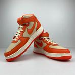 Nike - Sneakers - Maat: Shoes / EU 43