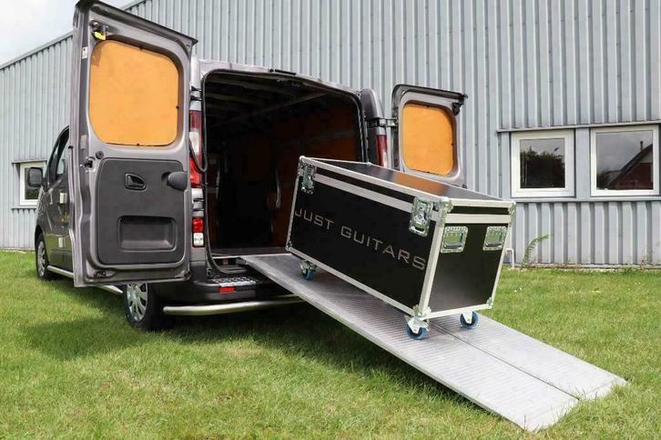 Oprijplaten onder de vloer van uw bedrijfswagen, Auto diversen, Overige Auto diversen, Ophalen of Verzenden