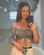 Satijnen boho cropped korte top met wijde mouwen en, Nieuw