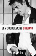 Een doodgewone dinsdag 9789464240764 Ernst Löw, Verzenden, Zo goed als nieuw, Ernst Löw