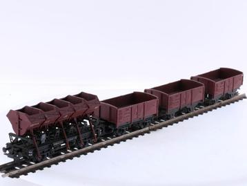 Schaal H0 Trix Express 450 en 455 4-delige goederenwagen... beschikbaar voor biedingen