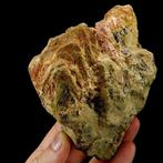 Euxenite-(Y) met mica - Madagascar - Hoogte: 12 cm -, Verzamelen, Mineralen en Fossielen