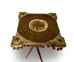 Ottoman Embroidery - Bijzettafel - Hout, Goud- en