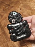 Groene edelsteen hanger - Hoi Tiki - Indonesië