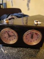 Schaakspel - Wizards vs Dragons Chess Set - Tin