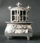 Zilveren miniatuur porselein kabinet - .835 zilver -