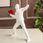 Sparvy - Beeldje, A tribute to Banksy - 21.5 cm - Hars -