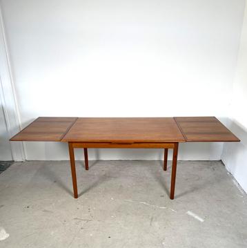 Teak verlengbare Deense eettafel, H. Sigh & Søns Møbelfabrik beschikbaar voor biedingen