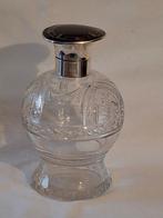 Parfumfles - Grote Kristallen Parfum Flacon, vervaardigd in, Antiek en Kunst, Antiek | Goud en Zilver