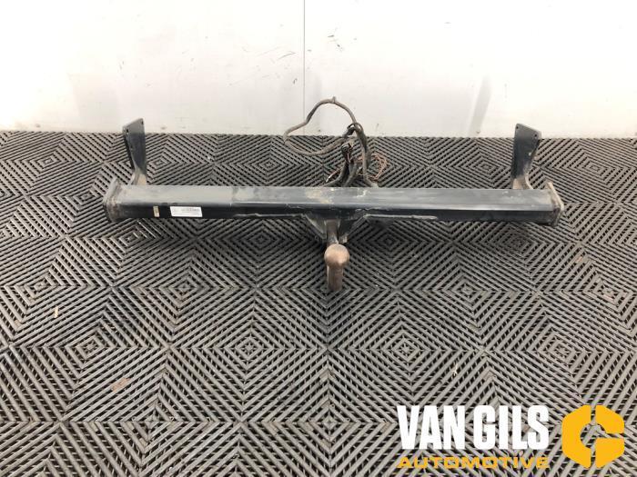 Trekhaak Mercedes Vito O272827, Auto-onderdelen, Carrosserie en Plaatwerk, Ophalen of Verzenden