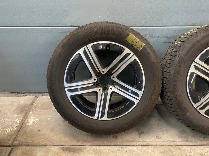 Mercedes GLC X254/C254 winterset 18 inch Continental, Auto-onderdelen, Banden en Velgen, 18 inch, BOVAG lid, Winterbanden, 235 mm