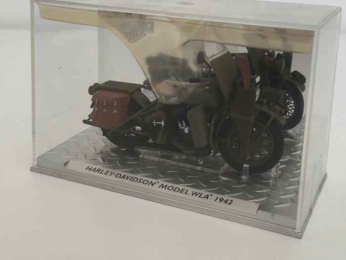 Altaya - Model motorfiets (3) - 3 Harley Davidson, Hobby en Vrije tijd, Modelauto's | 1:5 tot 1:12