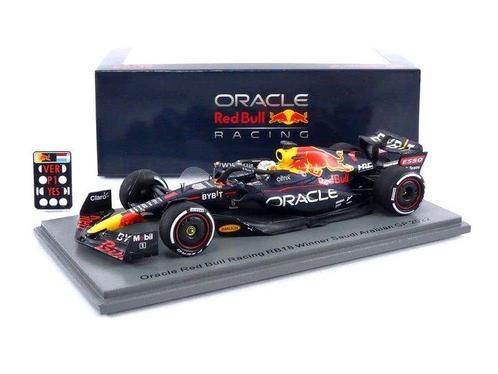 Spark 1:43 - Modelauto - Oracle Red Bull Racing RB18 #1 Max, Hobby en Vrije tijd, Modelauto's | 1:5 tot 1:12