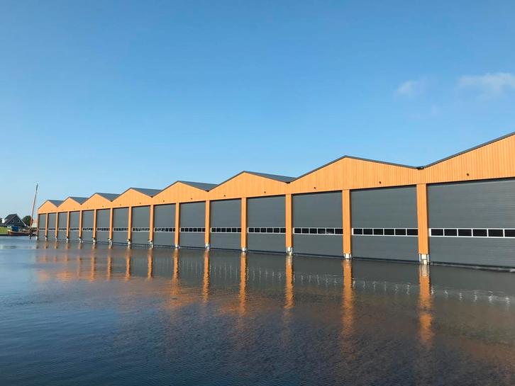 SCHIPHUIS 19 meter te koop in Workum, Friesland, Watersport en Boten, Ligplaatsen, Binnen, Winter, Lente, Zomer, Herfst