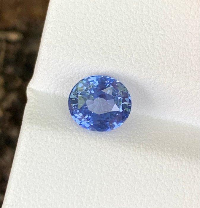 1 pcs Blauw Saffier - 2.56 ct - nternational Colored, Sieraden, Tassen en Uiterlijk, Edelstenen