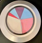 Kleurenklok Wandmodel (roze en wit), Verzenden, Nieuw