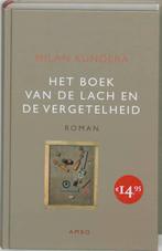Het boek van de lach en de vergetelheid 9789026318887, Verzenden, Gelezen, Milan Kundera