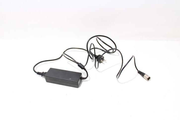 Oplader | DPS-84DB A | 2A | 42v voor 36 volt | Li-ion accu’s, Fietsen en Brommers, Fietsonderdelen, Gebruikt