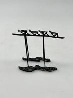 Corry Ammerlaan - Beeldje, Met vereende krachten - 7.5 cm -, Antiek en Kunst, Curiosa en Brocante