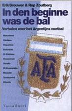 IN DEN BEGINNE WAS DE BAL 9789050005067 E. Brouwer, Boeken, Verzenden, Gelezen, E. Brouwer
