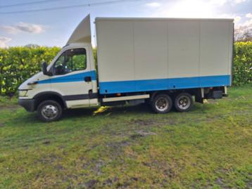 Veiling: Bestelwagen Iveco Daily 40c14 Diesel 2005 beschikbaar voor biedingen