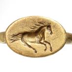 Oud-Romeins Goud Ring met galopperend paard, Antiek en Kunst