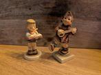 Hummel - Goebel - Beeld, 2 vintage Hummel beelden   #86