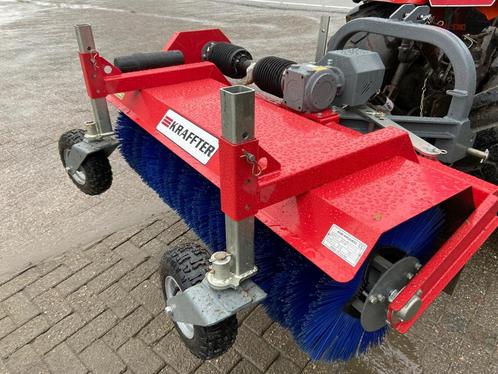 Kraffter Veegmachine 220 aftakas, Zakelijke goederen, Agrarisch | Werktuigen