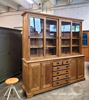 Mooie aparte Buffetkasten op voorraad beschikbaar voor biedingen