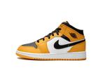 Air Jordan 1 Mid Taxi - Maat 37.5 EU, Ophalen of Verzenden, Nieuw, Jordan
