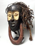Groot Mwana Pwo-masker - Chokwe - Angola (Zonder, Antiek en Kunst, Kunst | Niet-Westerse kunst