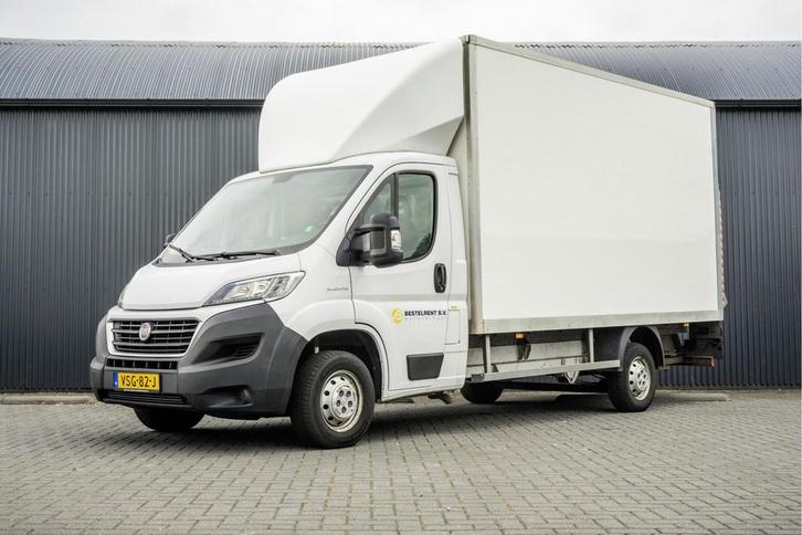 Fiat Ducato **2.3 MultiJet | Bakwagen met Laadklep | 131 PK, Auto's, Bestelauto's, Lease, Handgeschakeld, Wit, Fiat, Grijs, Stof