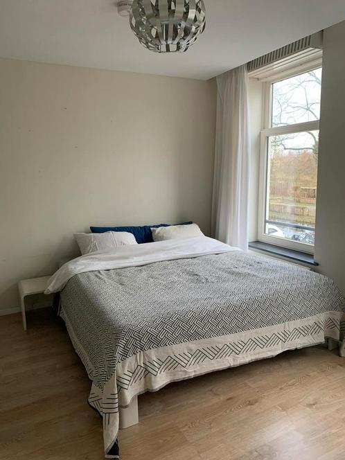 Eigen Kamer aan Essenburgsingel, Rotterdam, Huizen en Kamers, Kamers te huur, 50 m² of meer, Rotterdam