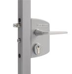 Locinox | Poortslot in opbouw | 40 tot 60 mm profiel, 1 tot 2 meter, Nieuw, IJzer, Minder dan 3 meter