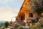 Vakantiehuis Italië te huur met uitzicht op meer van Bolsena