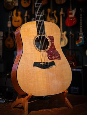 Taylor 310-L30 30th Anniversary LE (Pre-Owned) beschikbaar voor biedingen